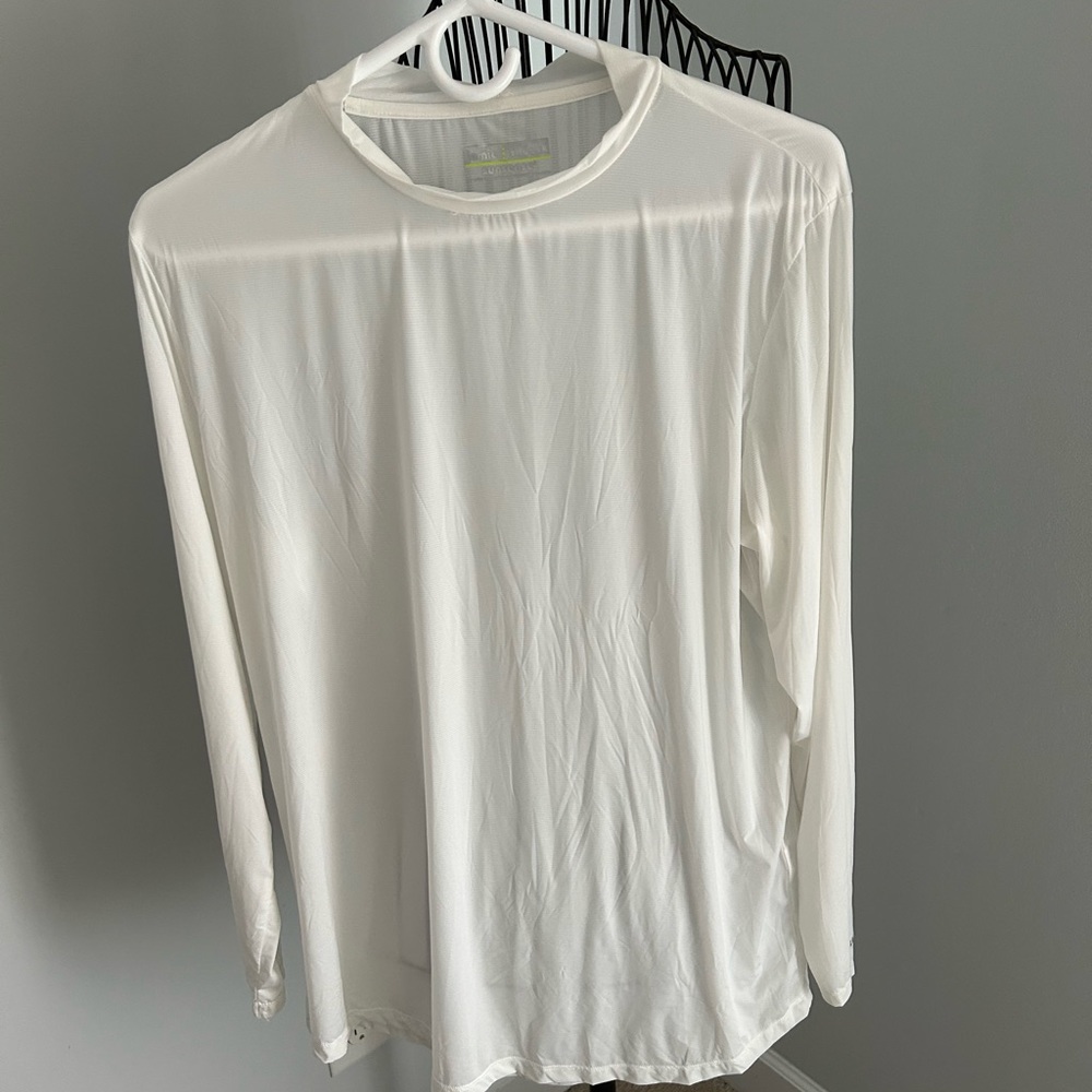 Jamie Sadock sunsense long sleeved top. Very lightweight. Excellent condition